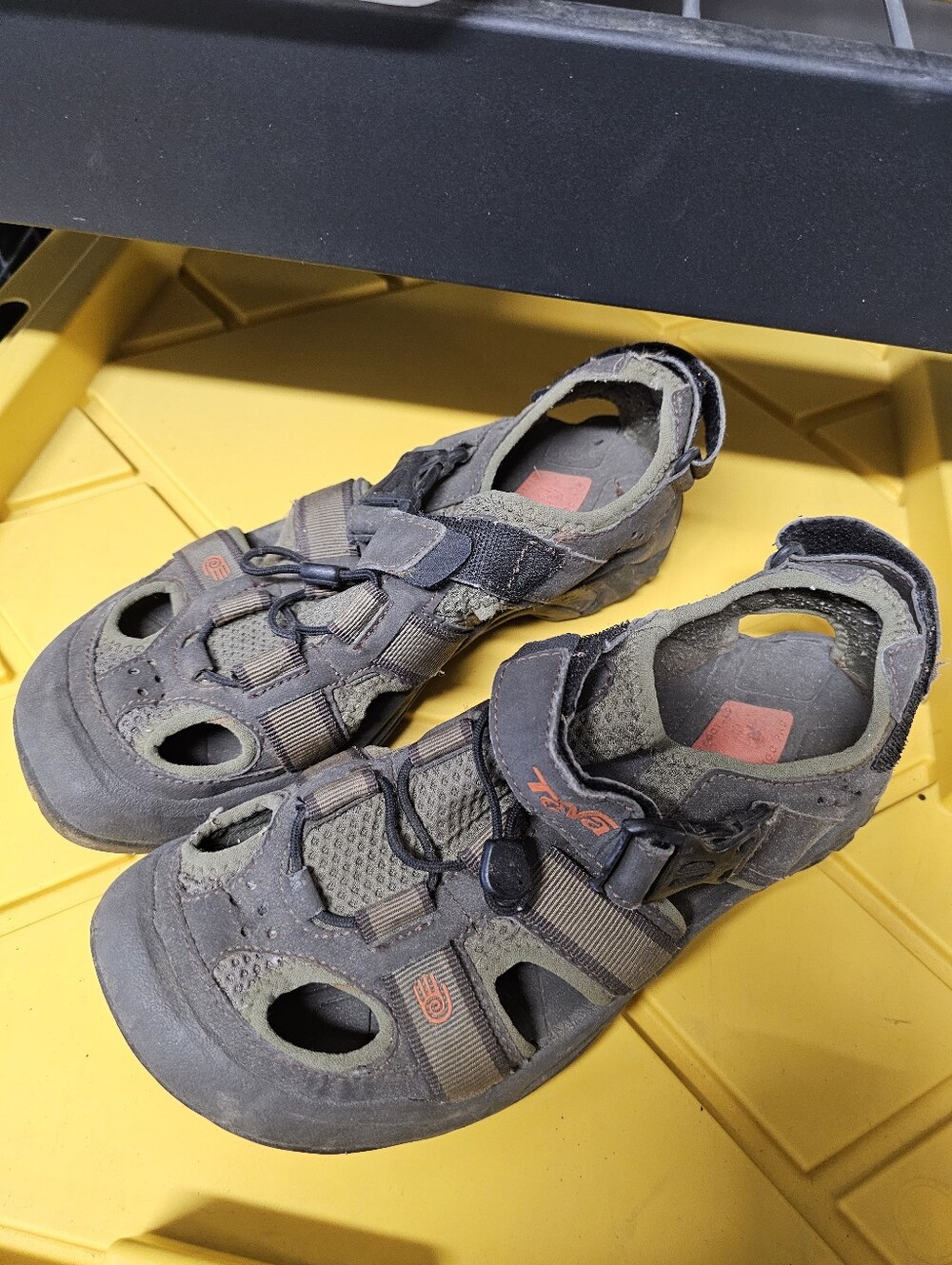 Women's TEVA sport sandal size 8